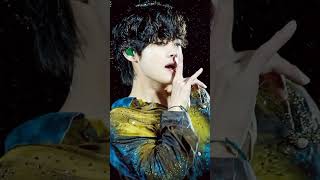 la la X papi papi song🔥🥵  V version🔥🥵  soo handsome and hot 🥵🔥#bts #btsarmy #v #kimtaehyung #hotedit Resimi