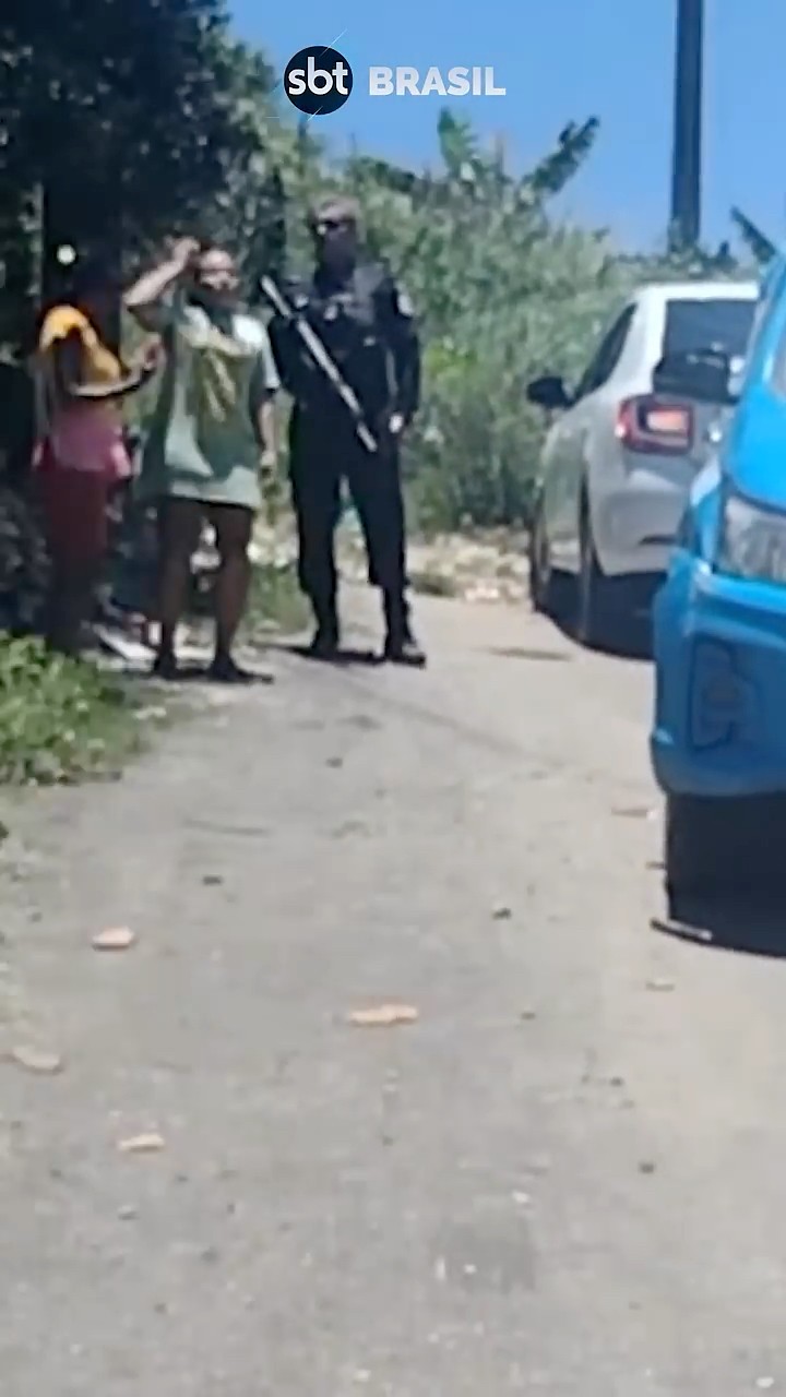 Barbeiro baleado em operação policial no Rio fica paraplégico
