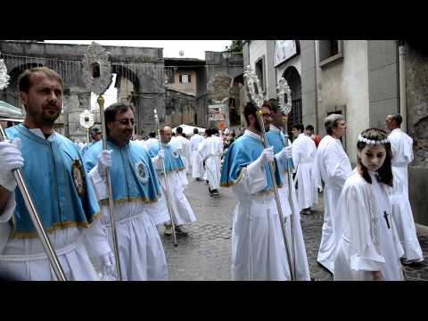 Processione Madonna della Piet Bassano Romano 05 G...
