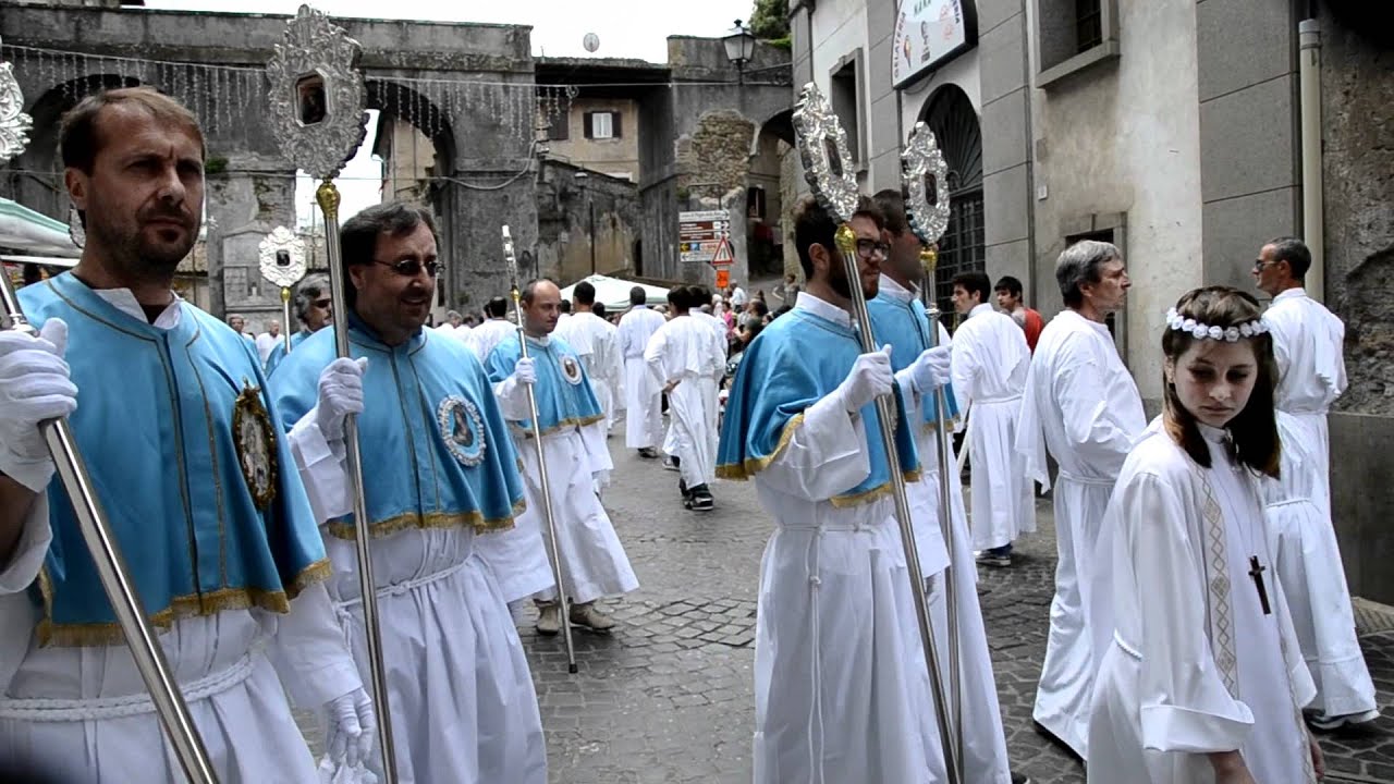 Processione Madonna della Pietà Bassano Romano 05 Giugno 2011
