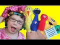 Elmo's Family Finger Song (Daddy Finger) with Elmo, Big Bird, Bert, Ernie