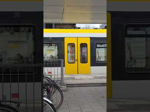 Bahnhof Uhingen 🤩 #germany #göppingen #uhingen #train #trainspotter #zug #travel #work #fun #trend