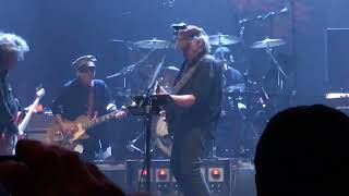 Neil Young &amp; Crazy Horse - Country Home -