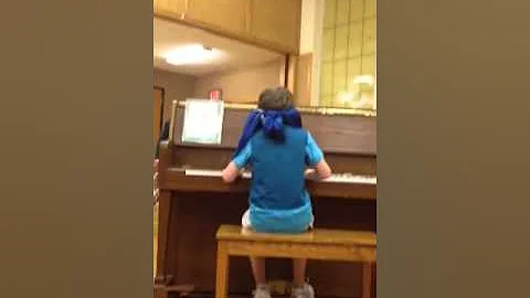 Devon Stringer "Viva La Vida" blindfolded