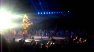 Taylor Swift and John Rzeznik- Iris- November 21- Madison Square Garden