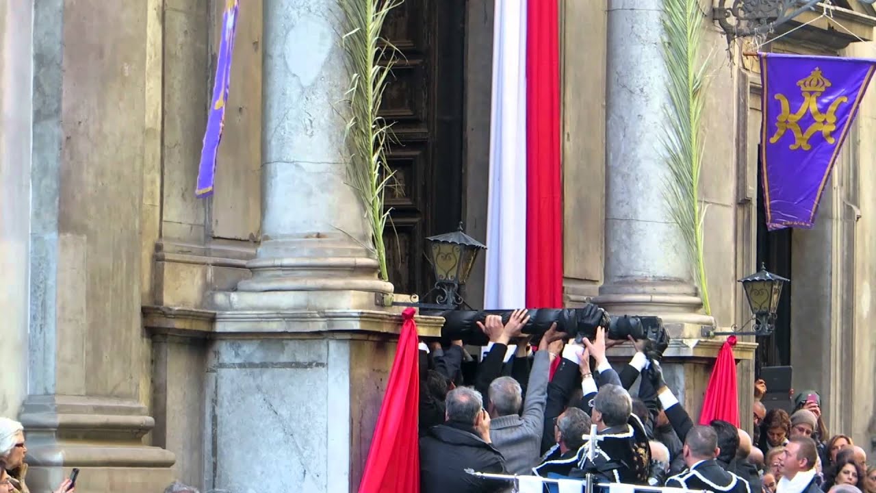 Solenne Processione del Venerdi Santo