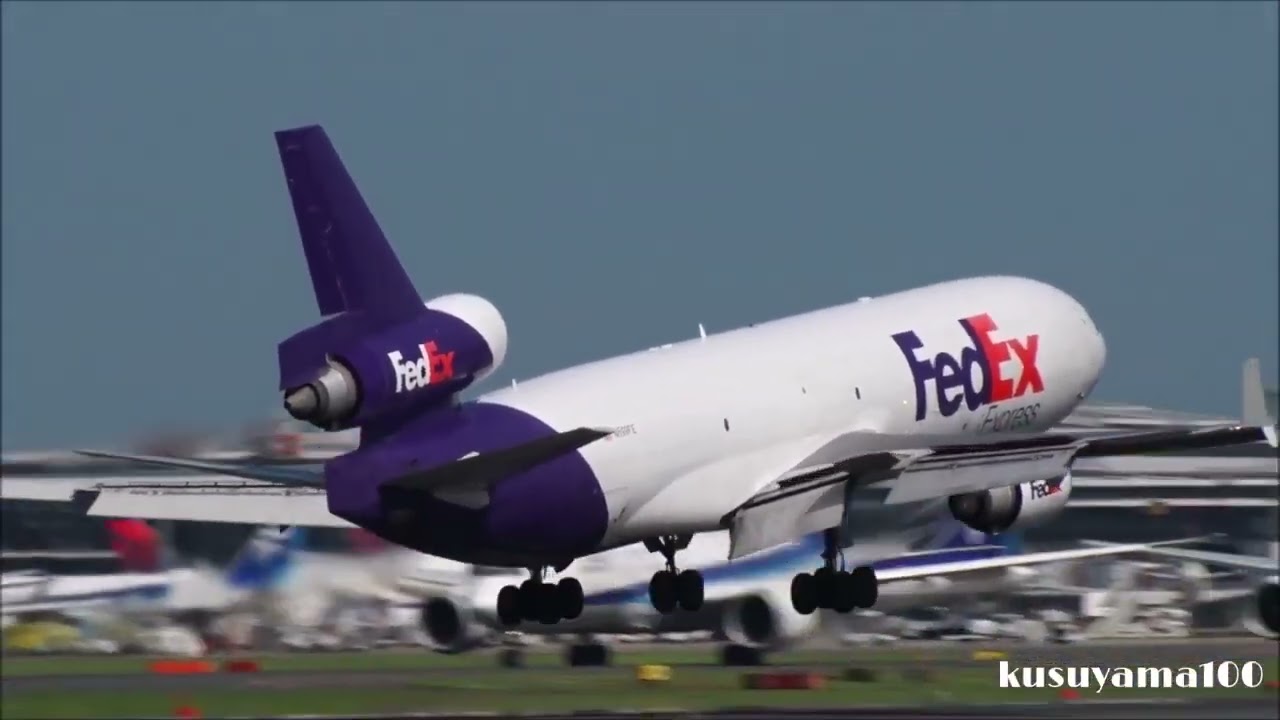 ✈✈成田空港壮絶ゴーアラウンド!超怖～い!二回バウンドの後ゴー