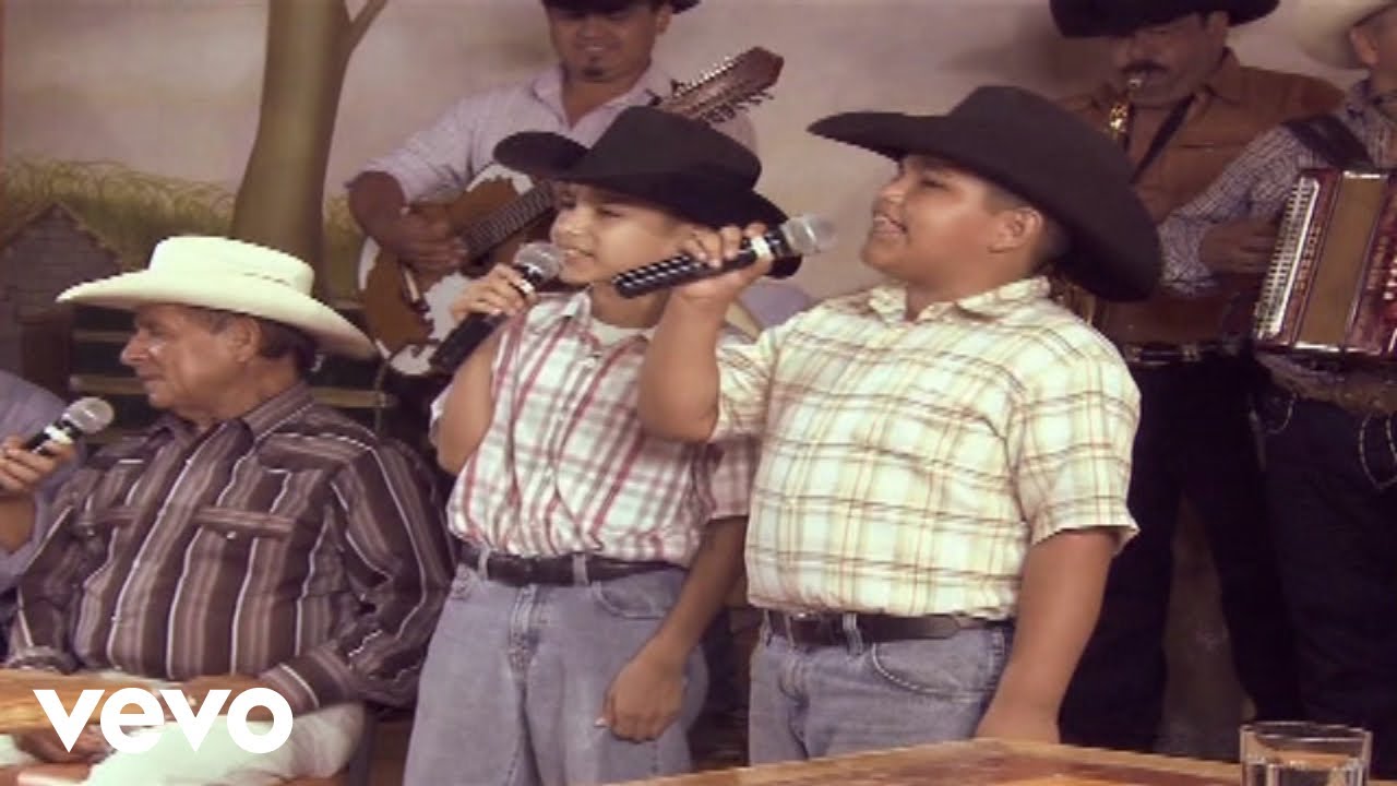 Los Ramones De Nuevo Leon - En Toda La Chapa (En Vivo)