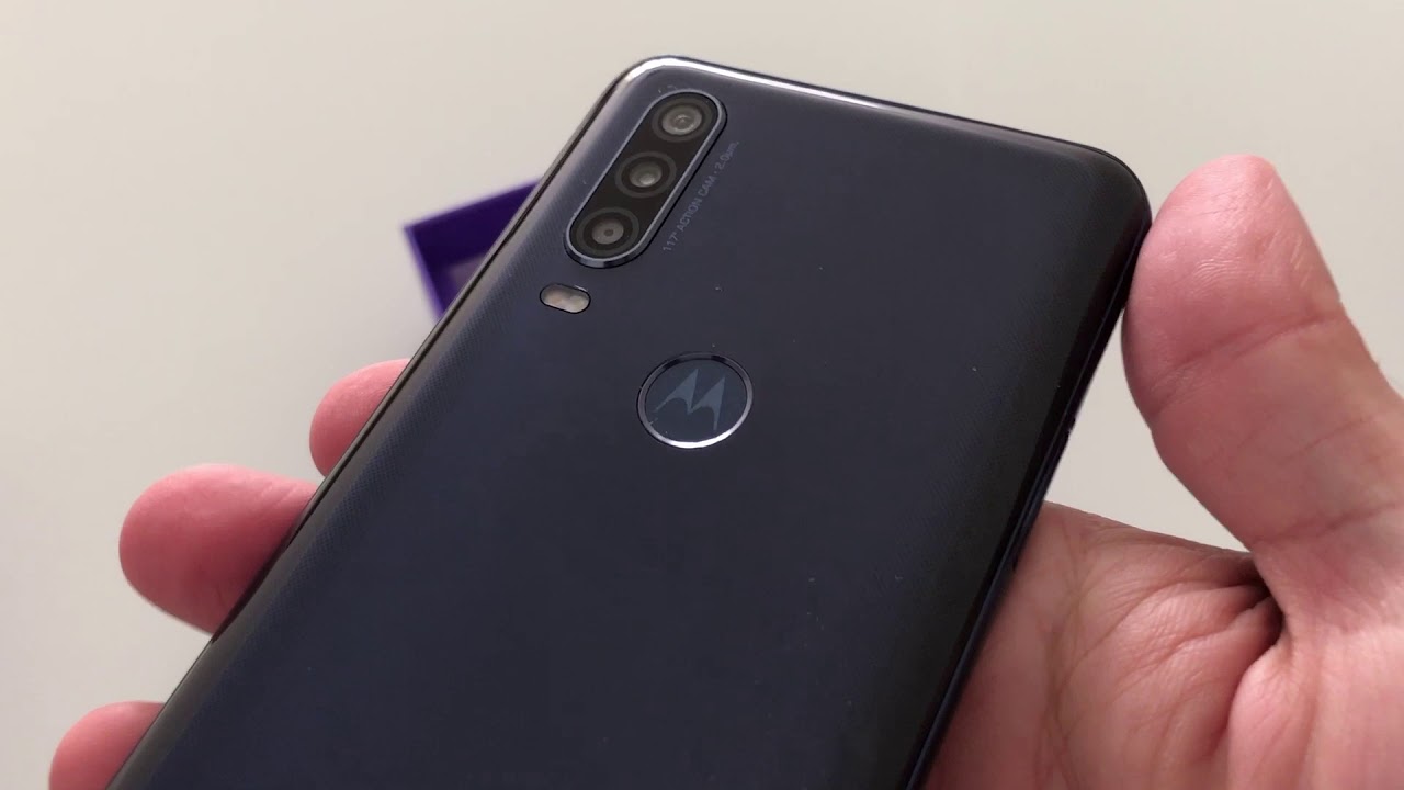 Motorola one Action: Abrindo a caixa do novo celular com câmera de ação -  YouTube