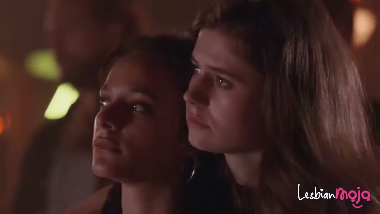 Conversations With Friends ｜ Frances and Bobbi — From Exes to Lovers ❤️ 