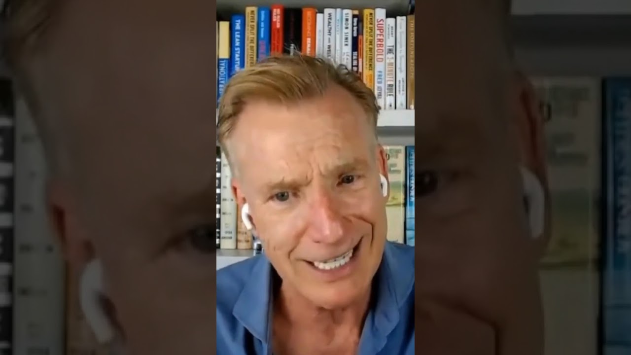 Everyone’s Too Busy to Judge You! #shorts #confidence