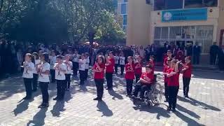 2. Sınıf Öğrencileri Ile 23 Nisan Da Istiklal Marşı Çalışmamız. Elif Ve Zeynep Dahil