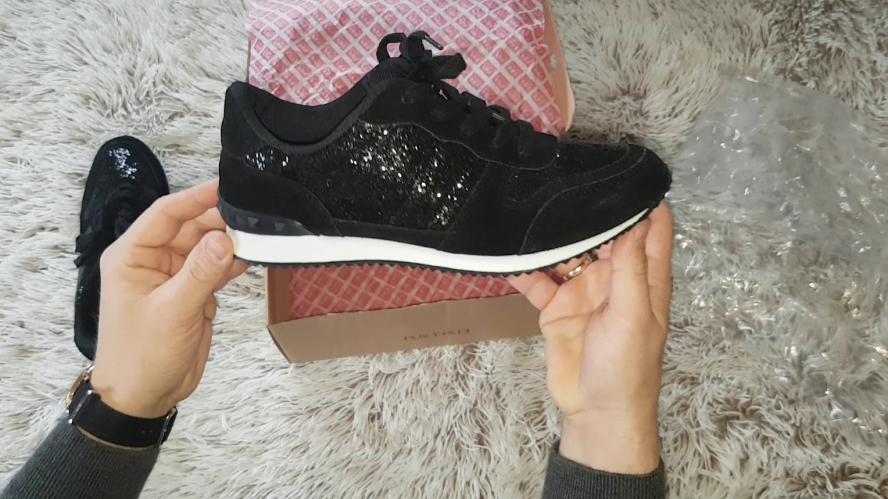 retro jeans sneakers