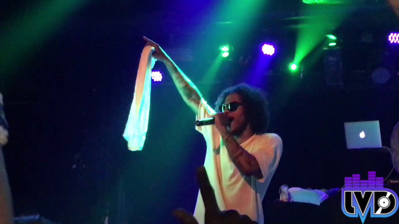 Ab-Soul Performs 