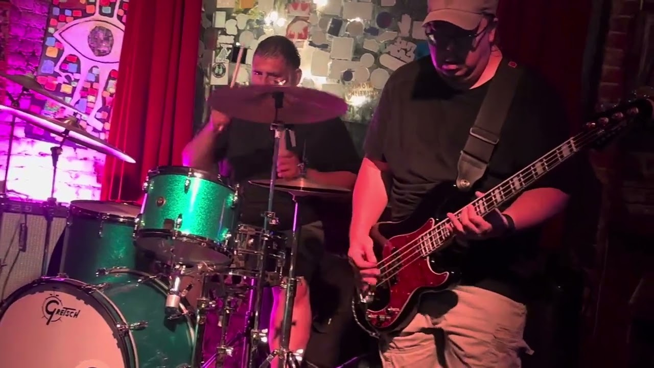 Some Gifts - Olde Towne Pub - Pasadena, CA - 9/25