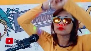 Terhanyut dalam kemesraan ,- Ikke Nuryanah Cover. Tria