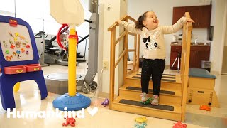 Little girl with spina bifida walks on her own | Humankind