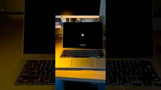 MacBook + MacOS 26 = Sleek Upgrade! 🌙