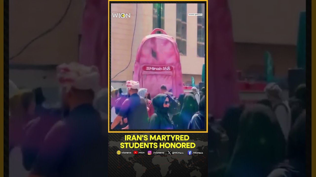 Najaf Honors Iran's Slain Students With Giant Schoolbag Installation