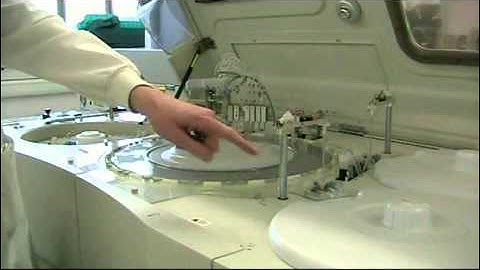 How does Bio chemistry analyser works