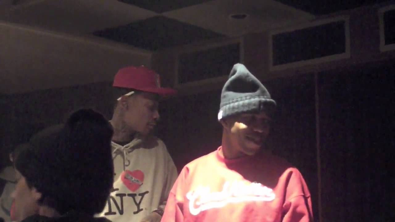 Currensy & Wiz khalifa tells Nipsey Hussle to quit blunts