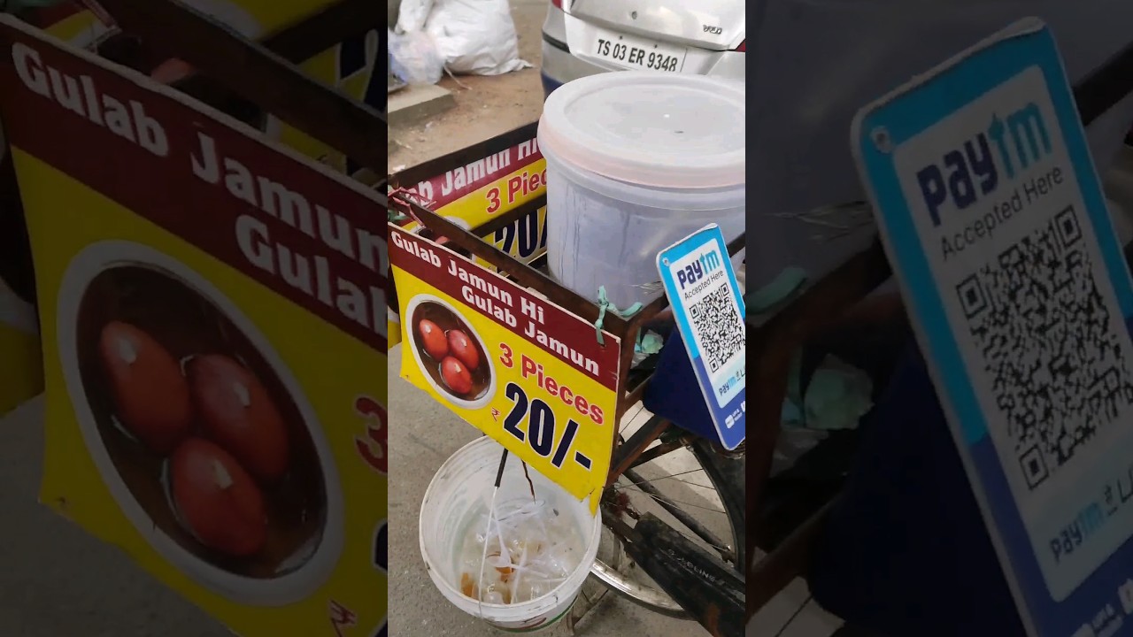 Road side Cycle medha gulab jamun at 20rps ki 3Pieces 