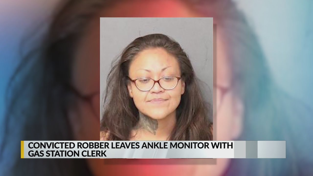 Robber disappears after giving ankle monitor to clerk