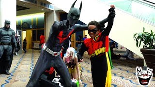 BATMAN BRAWL ERUPTS at MEGACON!! HARLEY QUINN, JOKER | Real Life Superhero Battle!!