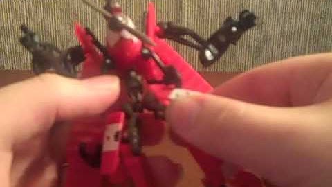 Review: Scout - Divebomb (Transformers: Revenge of the Fallen)