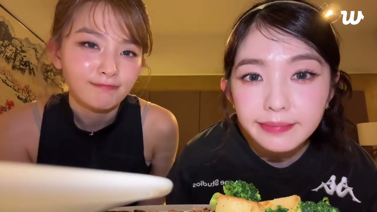 250802 Red Velvet IRENE SEULGI Weverse live 레드벨벳 아이린 슬기 위버스 라이브 