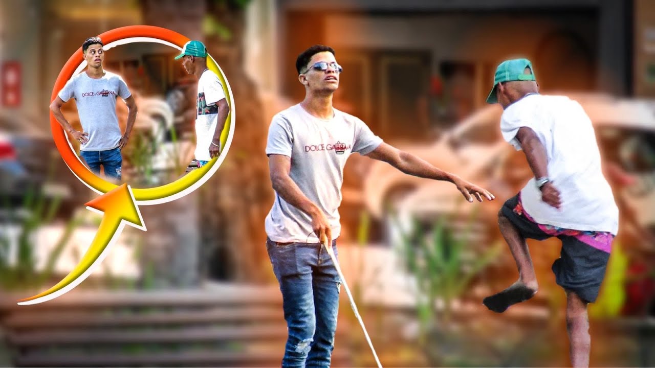 CEG0 ASSUSTANDO PESSOAS - pegadinha