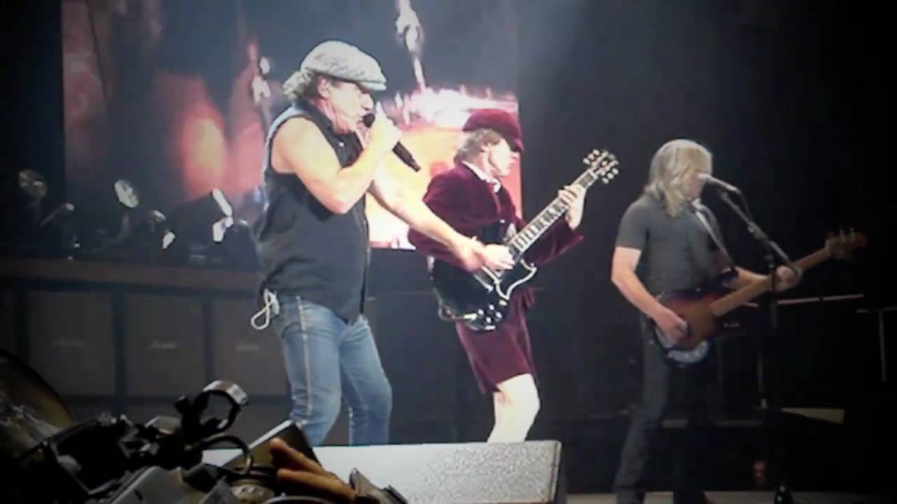 ACDC Back In Black - Rare Live AC/DC - YouTube