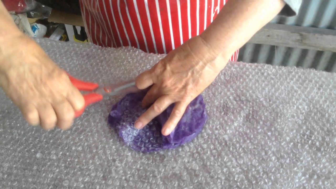 How to Make a Felted Flower