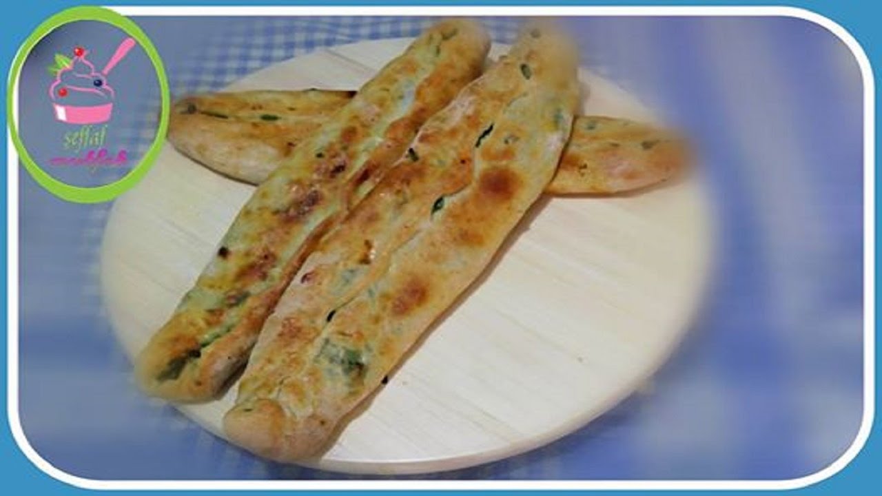 Ispanaklı Pide: Mancarlı Ispanaklı Pide: Mancarlı