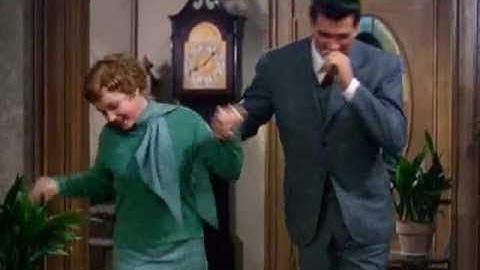Rock Hudson - " Dancing " - 3/4