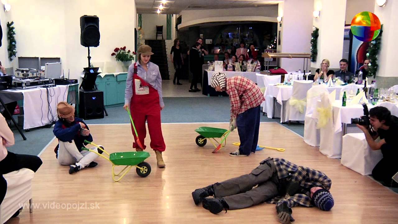 stužková OARBA 4. A  - scénka z programu