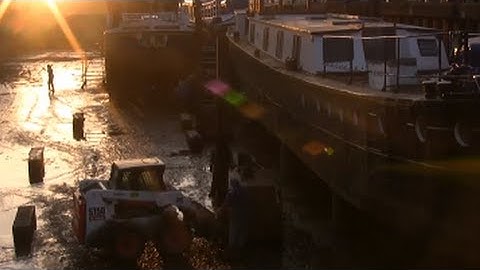 The Shipyard - A Short Film about European Waterways Winter Refurbishing Program