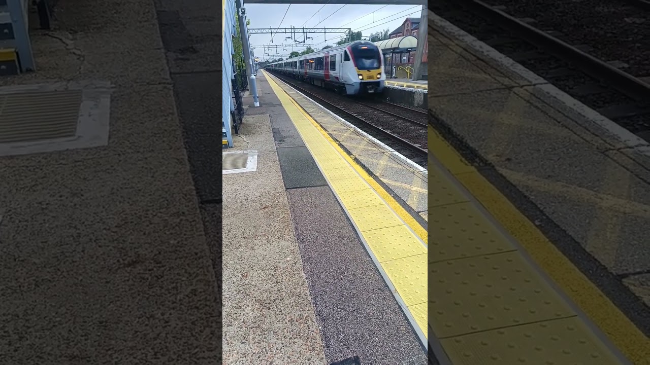 Trains at Kelvedon 12/5/26