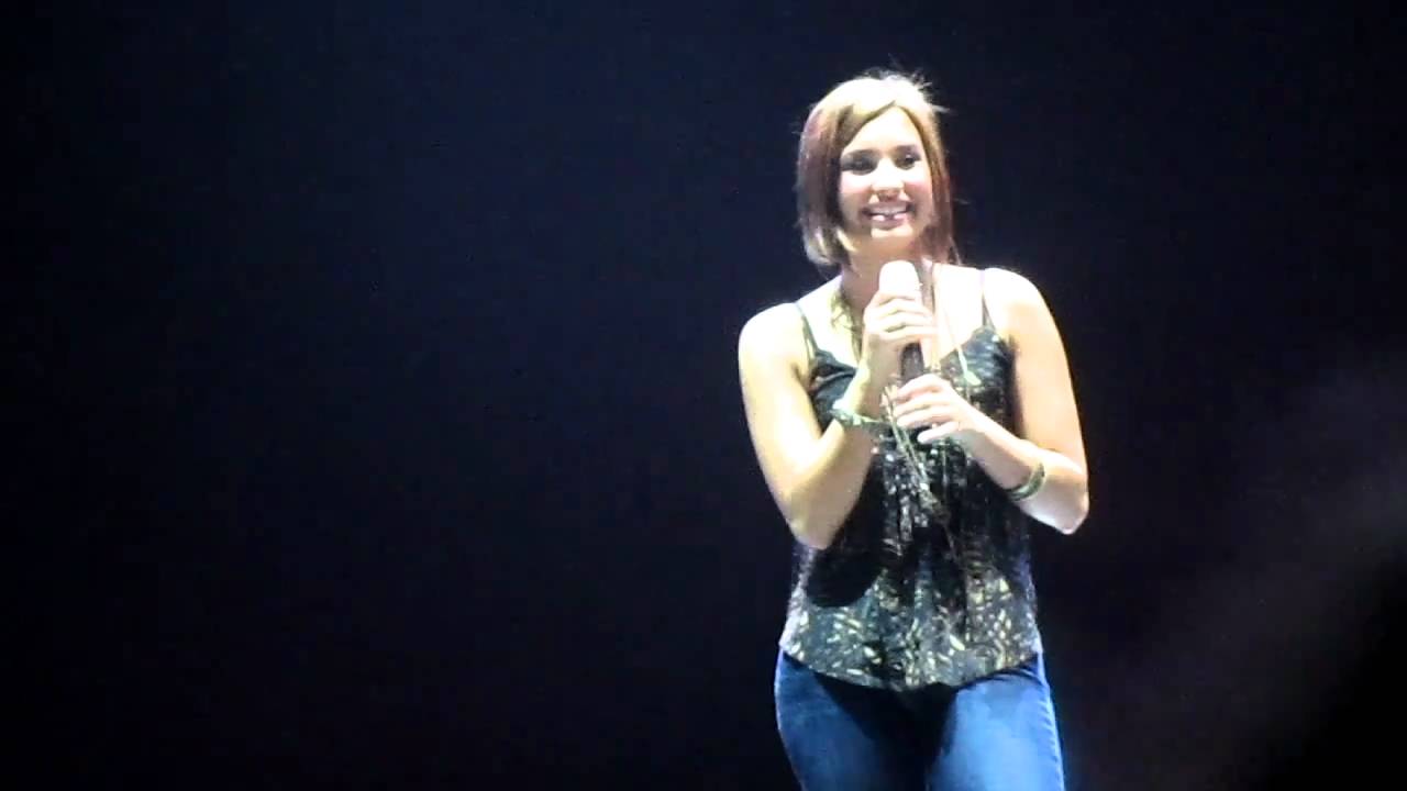 Demi Lovato Answers Questions During Soundcheck.