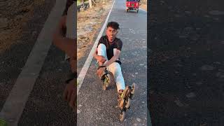 Crazy Road Side Girl reaction 😂 #youtubeshorts #india #inlineskating #skating #viralvideo#1subscribe