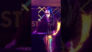 ALLIE X - Paper Love (Live Acoustic) Milano