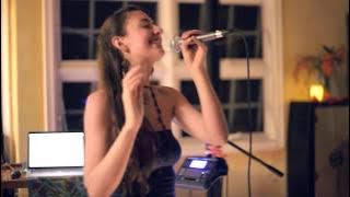 Ayla Nereo - Show Yourself (live)