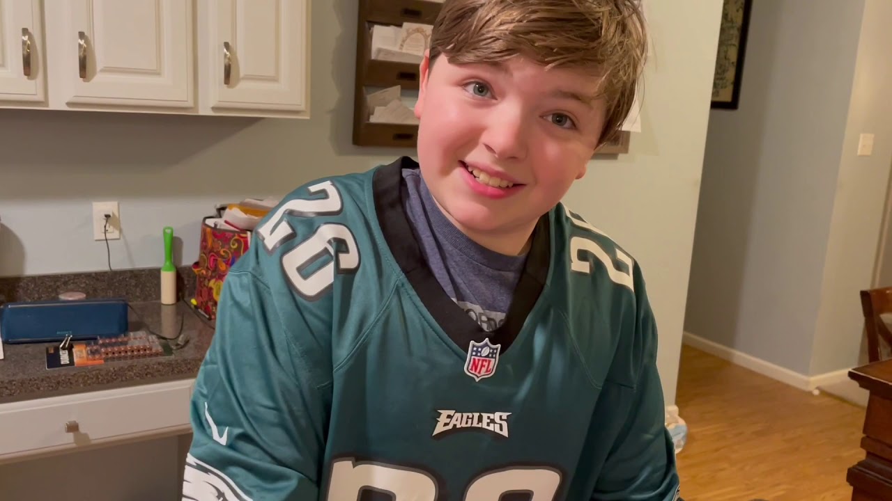 Making Ramen Grilled Cheese! - YouTube