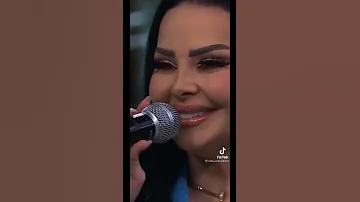 قوليلي أيه يا مرايتي 