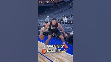 Giannis showing off his handles 🏀