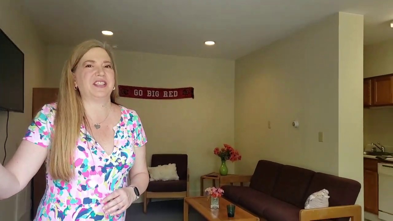 Collegetown Aces Apartments 1-Bedroom Tour: Apartment 9