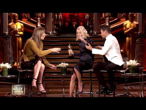 Kelly Slips Off Her Chair Interviewing Allison Janney (Hilarious) Kelly & Ryan