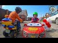 Диана быстрее Дани в гонких на машинках? Манкиту Kids Show Дети и машина.