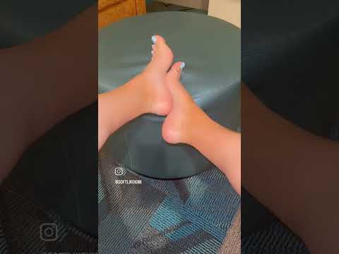 #asmr#foot #shorts #pedicure #toes #sole #barefoot #beauty