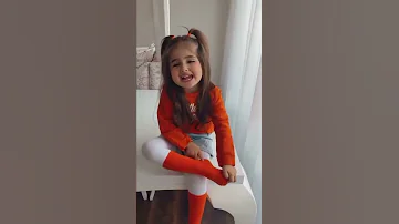 يا بنتي الله يحميكي الله من عندو يعطيكي 